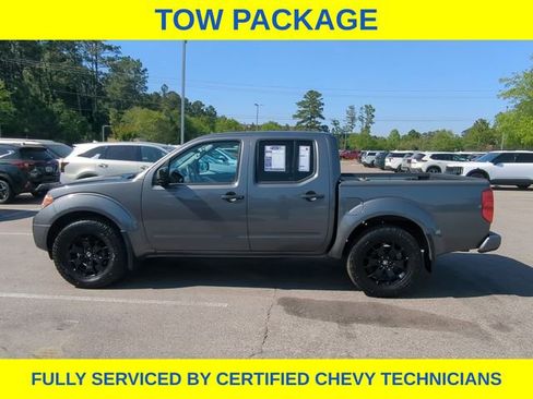 Used 2019 Nissan Frontier SV w/ Value Truck Package RWD image 11