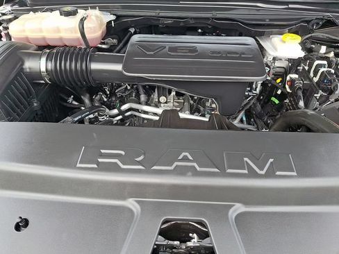 Used 2025 RAM 1500 Tradesman w/ Night Edition AWD/4WD image 31