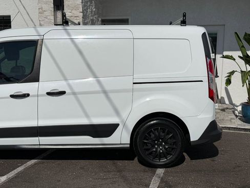 Used 2016 Ford Transit Connect XLT FWD image 10