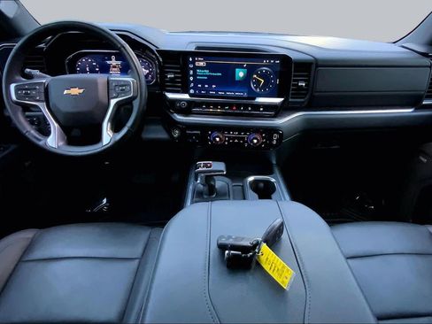 Used 2025 Chevrolet Silverado 1500 LTZ w/ Z71 Off-Road Package AWD/4WD image 15
