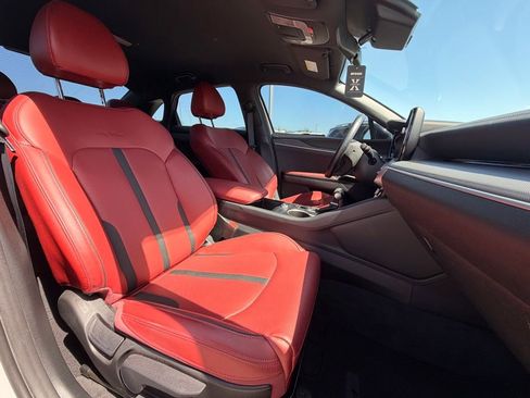 Used 2023 Kia K5 GT-Line w/ GT-Line Premium Package image 12