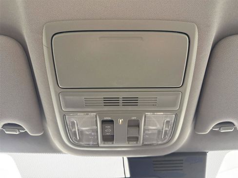 Used 2019 Honda Accord EX image 21