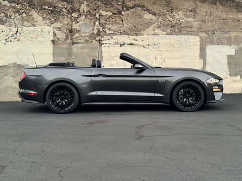 Used 2019 Ford Mustang GT Premium w/ Equipment Group 401A RWD image 4