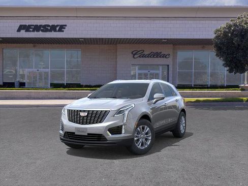 New 2026 Cadillac XT5 Luxury image 8
