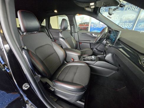 Used 2023 Ford Escape ST-Line w/ Tech Pack #1 image 27