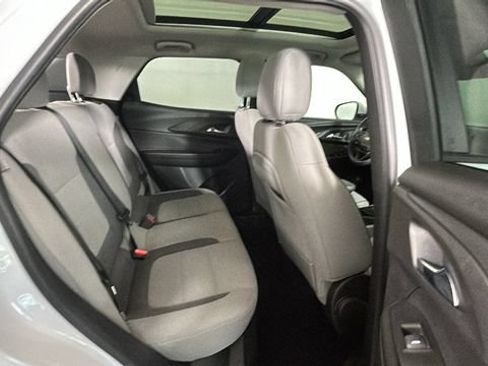 Used 2021 Chevrolet TrailBlazer LT w/ Sun and Liftgate Package FWD image 29