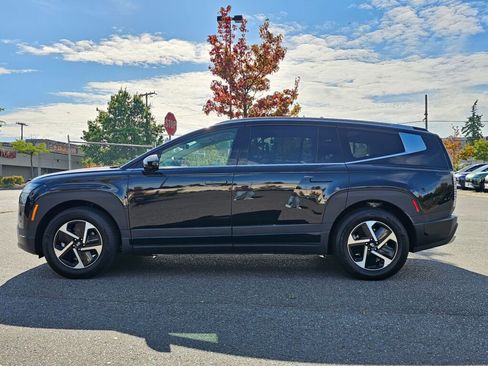 New 2026 Hyundai Ioniq 9 S image 4