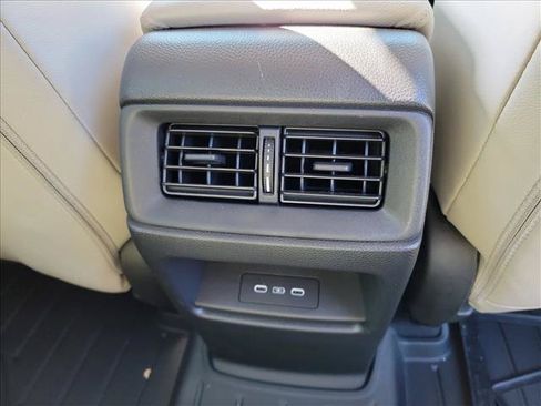 Used 2025 Honda CR-V EX-L image 17