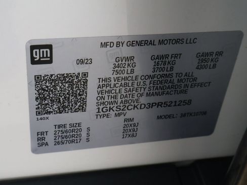 Used 2023 GMC Yukon AT4 w/ Technology Package image 24
