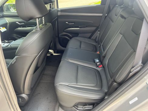 New 2024 Hyundai Tucson Limited image 14