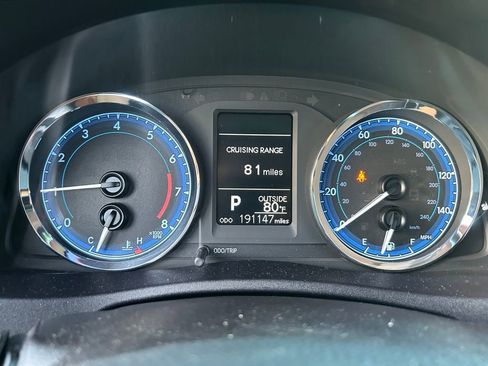 Used 2017 Toyota Corolla LE FWD image 24
