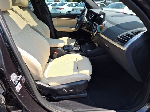Used 2024 BMW X3 xDrive30i w/ Premium Package w/ZPA AWD/4WD image 38