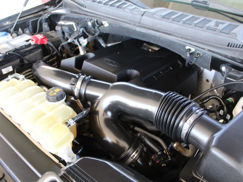 Used 2019 Ford F150 XLT w/ Equipment Group 302A Luxury image 55