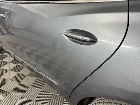 Used 2018 Buick Enclave Essence image 26