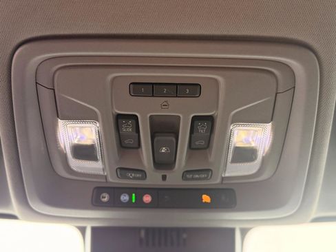 Used 2022 GMC Sierra 1500 Denali w/ Denali Reserve Package image 23