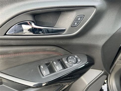 Certified 2024 Chevrolet Trax RS w/ Driver Confidence Package image 14