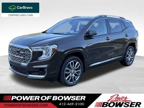 Used 2023 GMC Terrain Denali AWD/4WD image 1