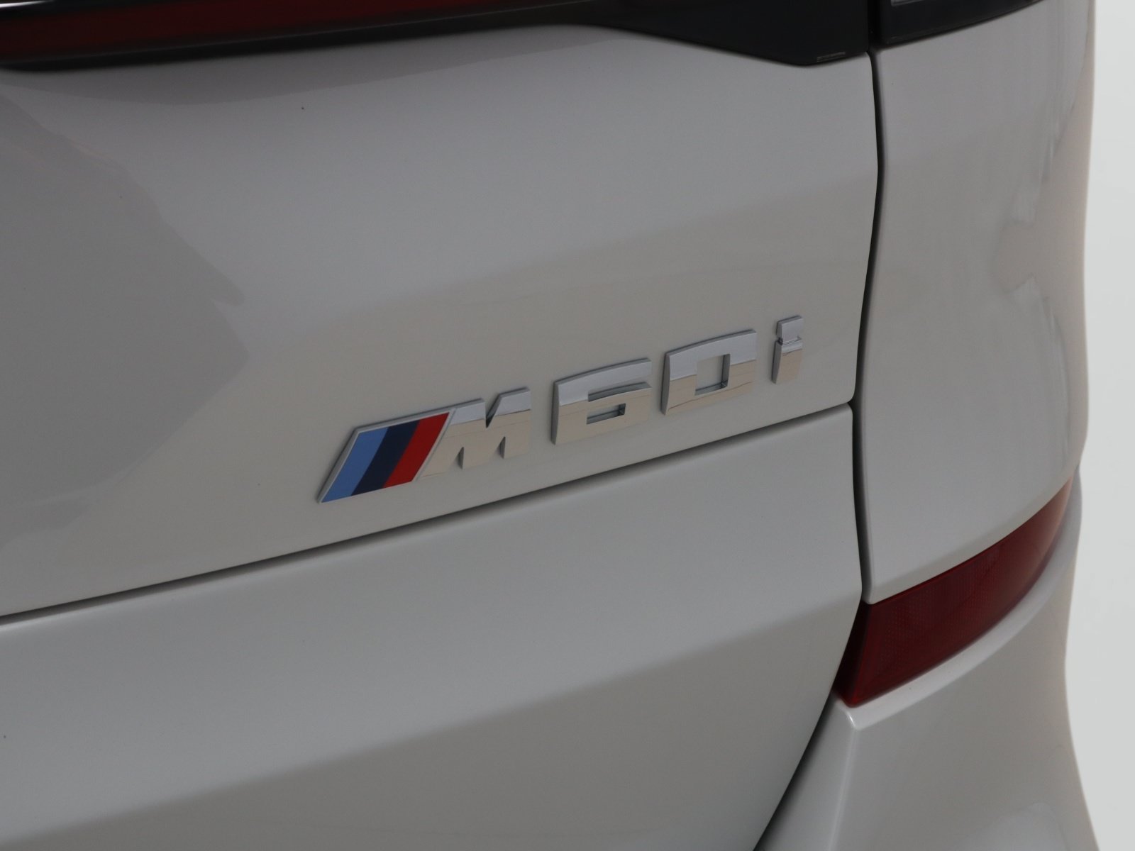 Used 2026 BMW X5 M60i AWD/4WD image 5
