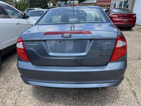 Used 2012 Ford Fusion SE FWD image 5