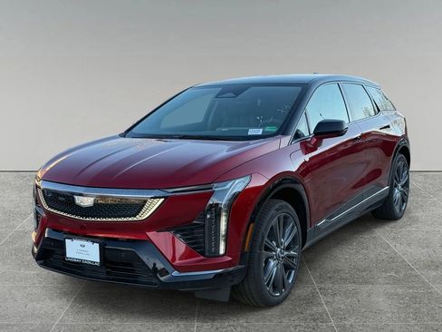 New 2026 Cadillac Optiq Sport 2 image 1