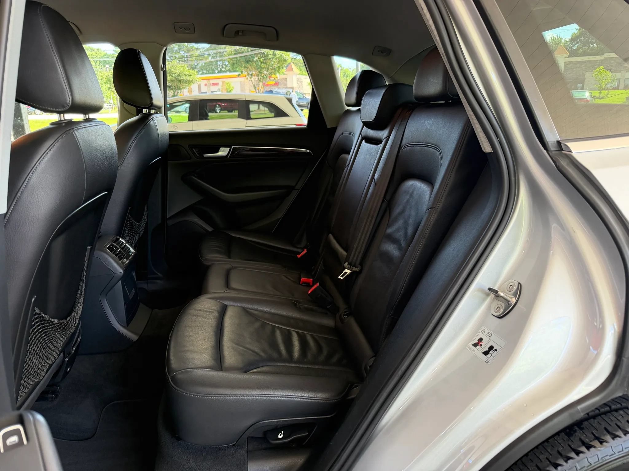 Used 2014 Audi Q5 2.0T Premium w/ Lighting Package AWD/4WD image 12
