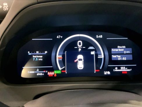 Certified 2025 Lexus UX 300h F SPORT Handling image 26