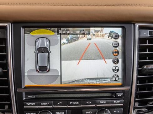 Used 2014 Porsche Panamera 4S Executive AWD/4WD image 23