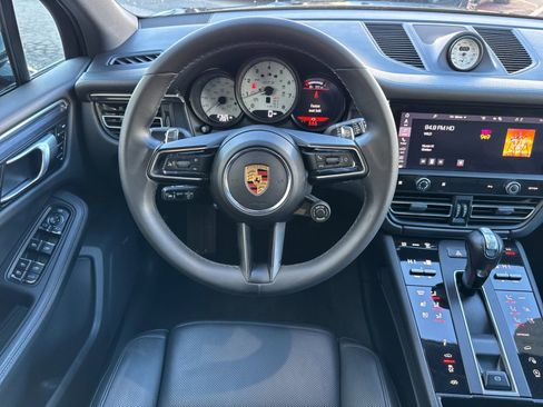 Certified 2023 Porsche Macan GTS image 16