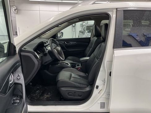 Used 2015 Nissan Rogue SL w/ SL Premium Package image 7