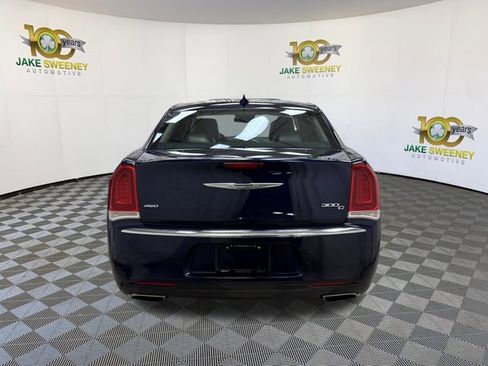 Used 2017 Chrysler 300 C w/ Safetytec Plus Group image 9