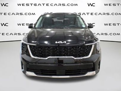 Used 2024 Kia Sorento S