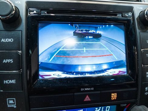 Used 2016 Toyota Camry XLE FWD image 30
