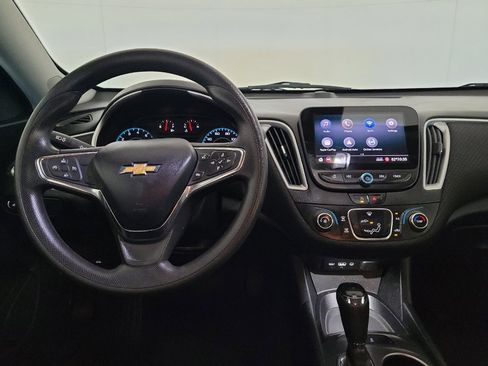 Used 2020 Chevrolet Malibu LS FWD image 22