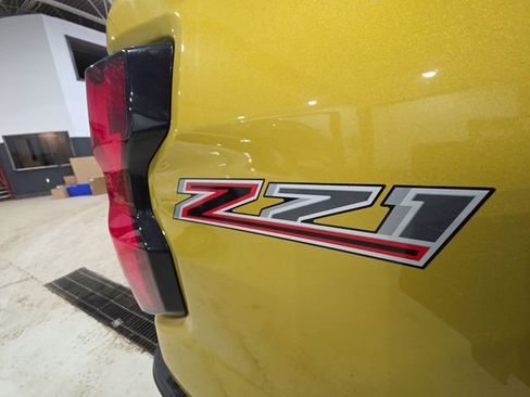 Used 2023 Chevrolet Colorado Z71 w/ Z71 Convenience Package 2 image 27