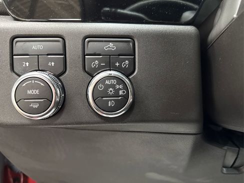 Used 2023 GMC Sierra 1500 Elevation w/ Preferred Package image 24