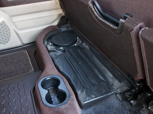 Used 2016 RAM 1500 Laramie Longhorn w/ Convenience Group image 36