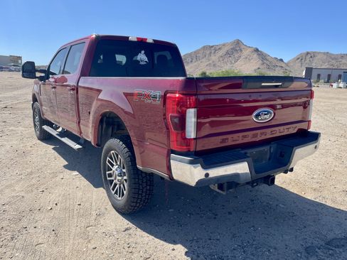 Used 2017 Ford F250 Lariat w/ Lariat Ultimate Package AWD/4WD image 3