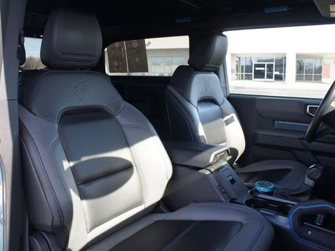 Used 2023 Ford Bronco Big Bend image 21