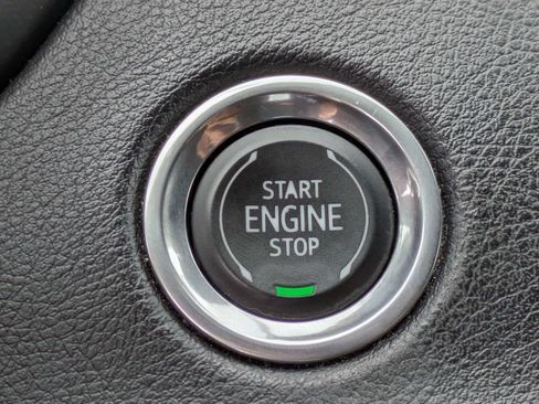 Used 2020 Cadillac XT4 Premium Luxury w/ Driver Assist Package FWD image 34