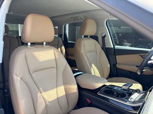 Used 2022 Audi Q7 3.0T Premium Plus AWD/4WD image 16