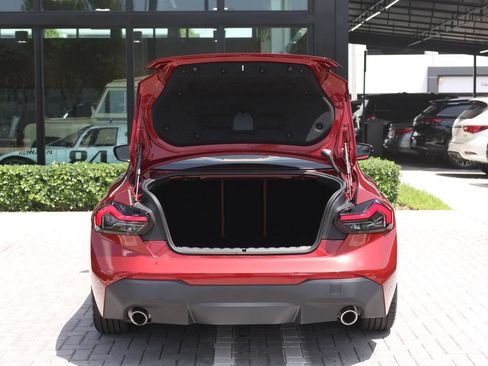 Used 2025 BMW 230i Coupe RWD image 7