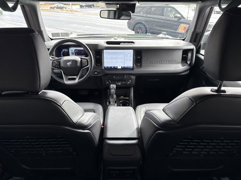 Used 2024 Ford Bronco Big Bend image 14