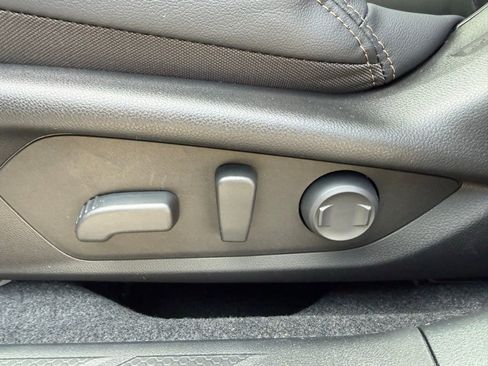 New 2026 Subaru Outback Limited AWD/4WD image 24