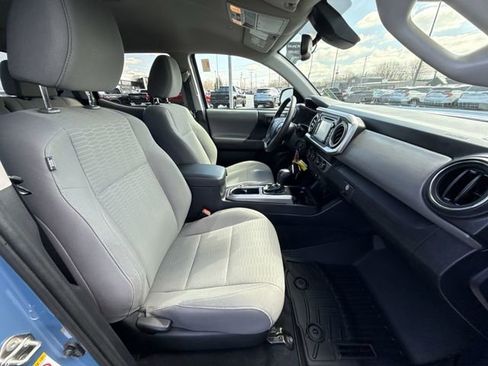 Used 2019 Toyota Tacoma SR5 image 24