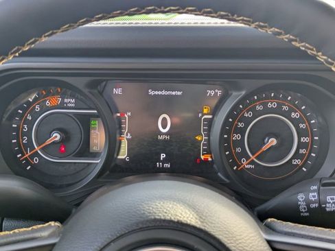 New 2025 Jeep Wrangler Unlimited Rubicon 392 image 31