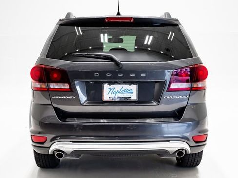 Used 2019 Dodge Journey Crossroad w/ Popular Equipment Group FWD image 32