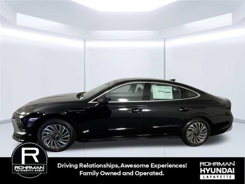 Used 2026 Hyundai Sonata SEL FWD image 5
