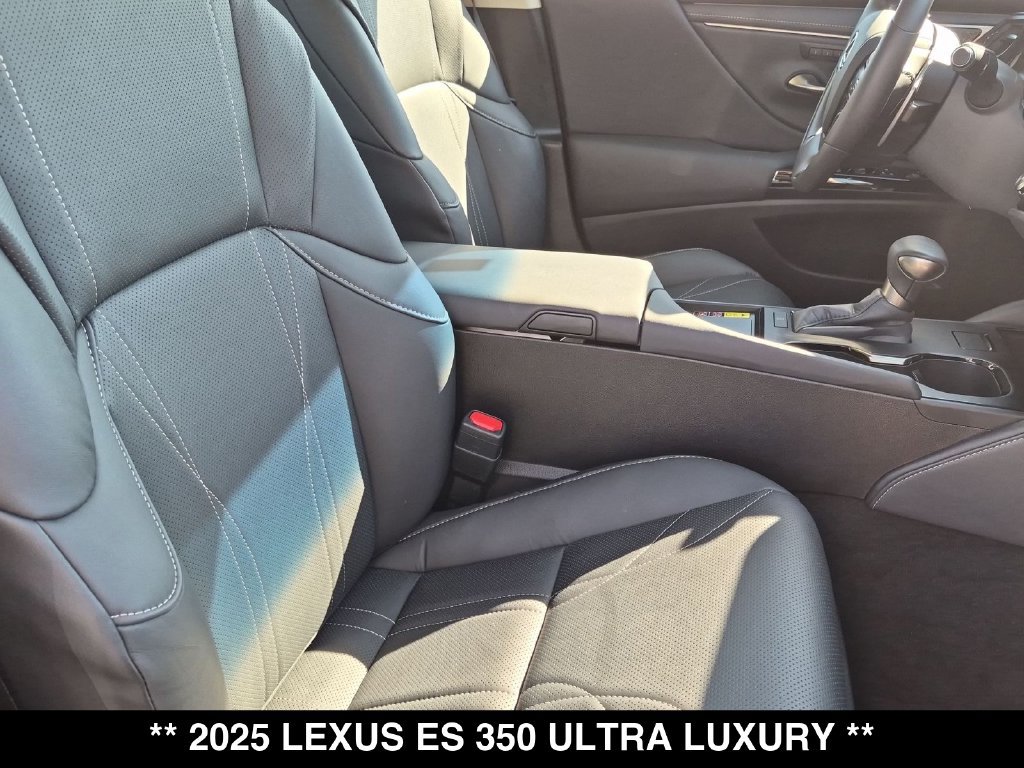 Used 2025 Lexus ES 350 Ultra Luxury w/ Accessory Package (Z2) FWD image 31