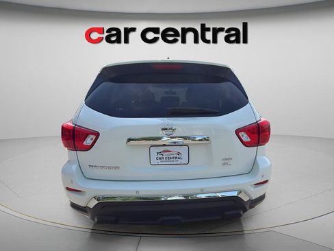 Used 2017 Nissan Pathfinder SL AWD/4WD image 9