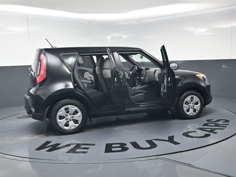 Used 2014 Kia Soul FWD image 25